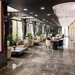 Ξενοδοχείο Royal Palace 3*