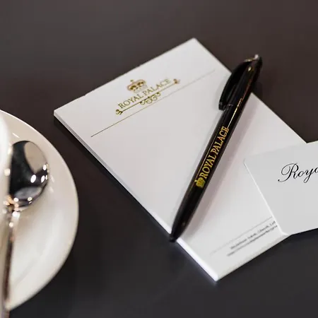 Hotel Royal Palace 3*