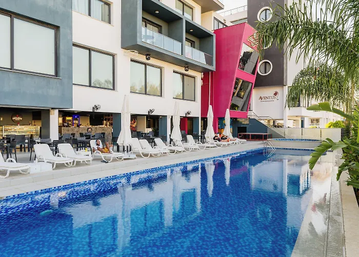 酒店 Royal Palace 3*