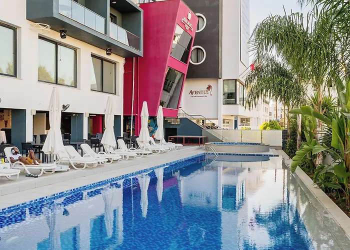 Ξενοδοχείο Royal Palace 3*